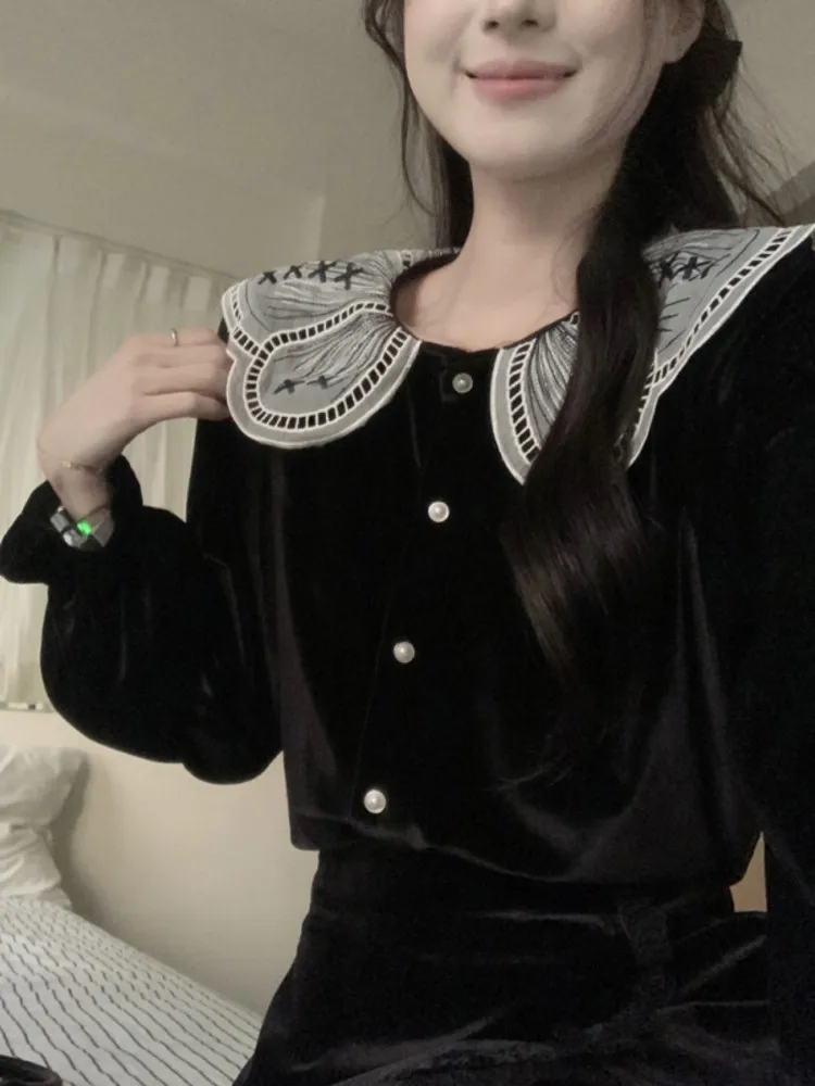 

Ele Design Pearl Button Doll Collar Long Sve Women's irt Velvet Top Commute Sle Korean Version Bubble Sve