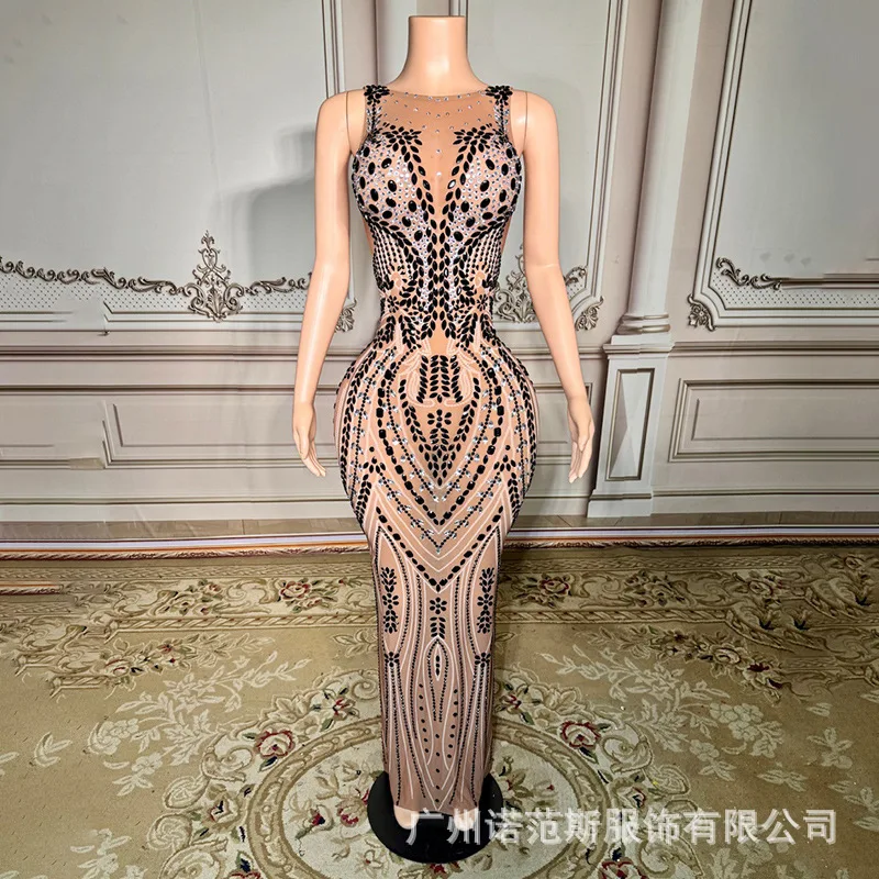 فستان مثير شبكي أسود شفاف على الورك ملابس للكبار نموذج المنصة ملابس نسائية لأداء الحفلات فيستدوس دي فيستا لوكسو