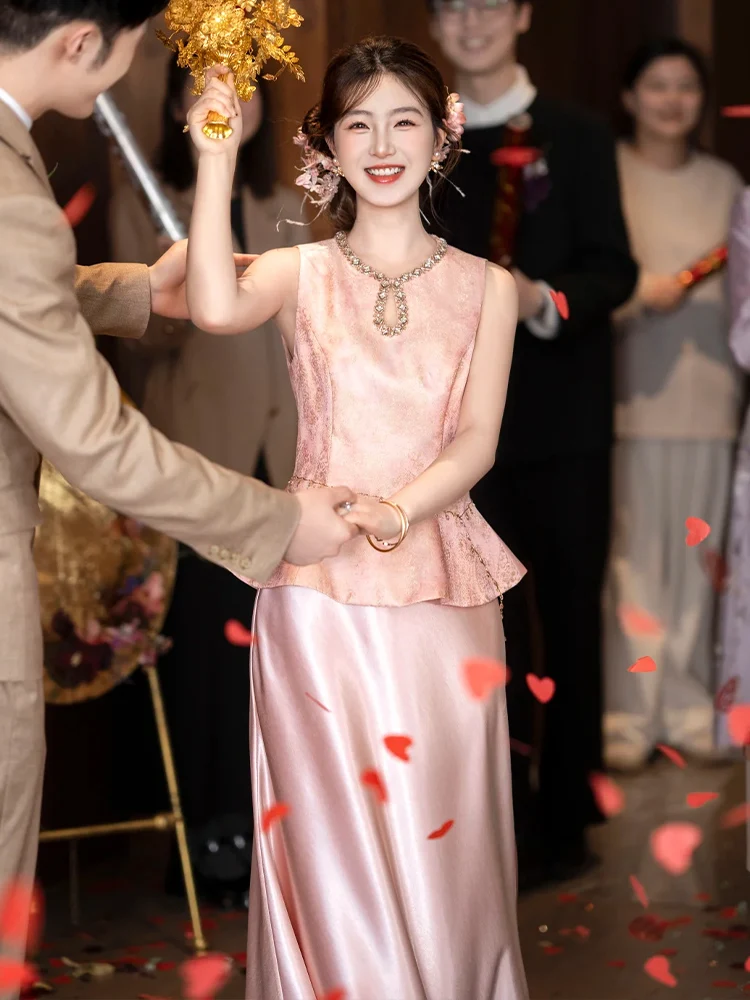 

Новое свадебное платье в китайском стиле, комплект из двух предметов для помолвки и репетиционного ужина, традиционное китайское платье невесты