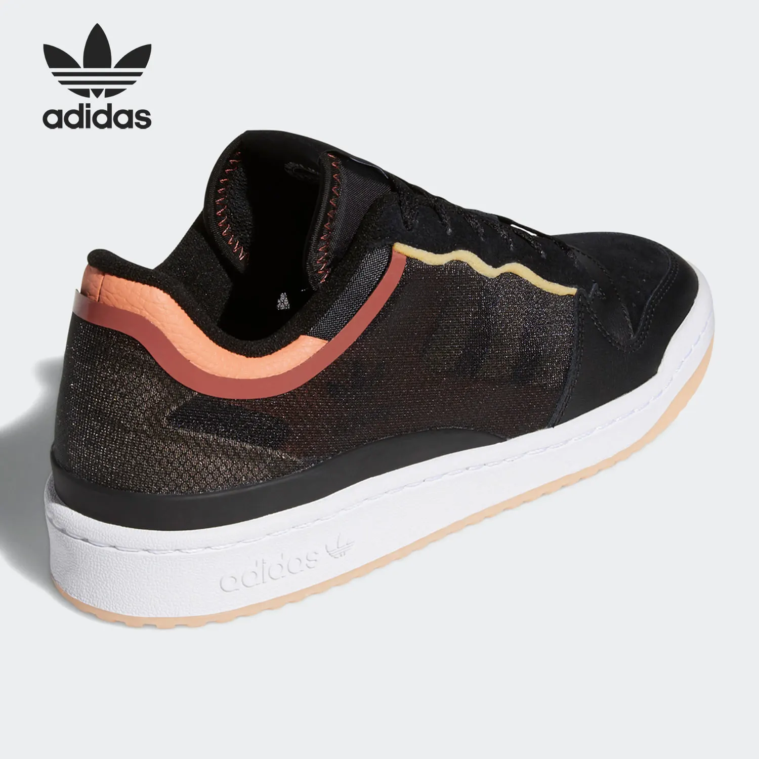 حذاء كاجوال رياضي كاجوال موسمي جديد للجنسين من Adidas FY4966