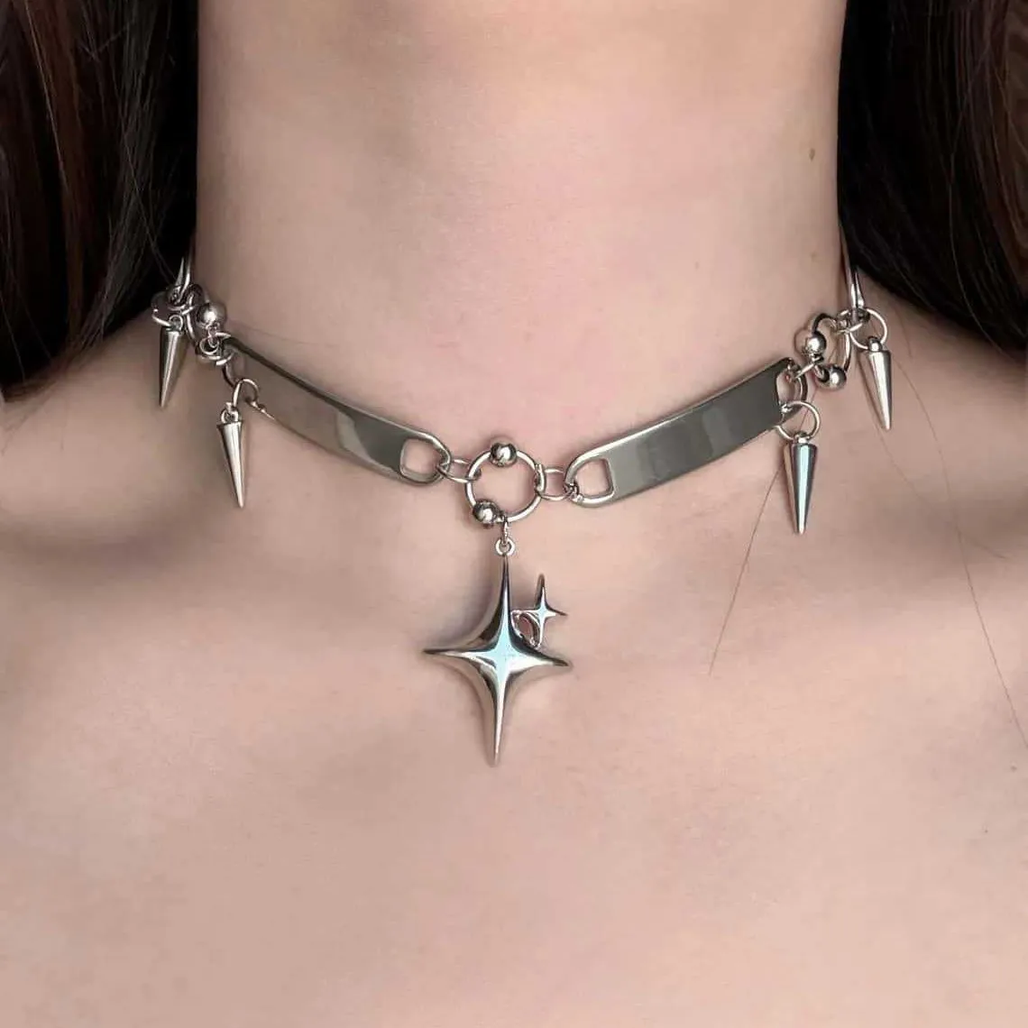 Avantgarde Star Necklace Goth Spiked Metal Chain Choker Necklace Gothic Statement Jewelry