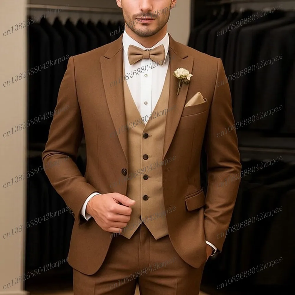 

Новый коричневый деловой мужской костюм для жениха, жениха, свадебной вечеринки, выпускного вечера, деловые мужские смокинги, комплект из трех предметов, пиджак, жилет, брюки