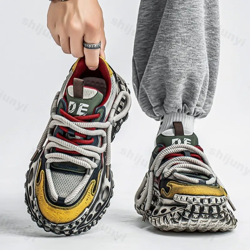 

Men's Mesh Breathable Low Top Thick Soled Casual Shoes 2025 Autumn Fashion Trend Versatile Comfortable Anti Slip Chunky Sneakers