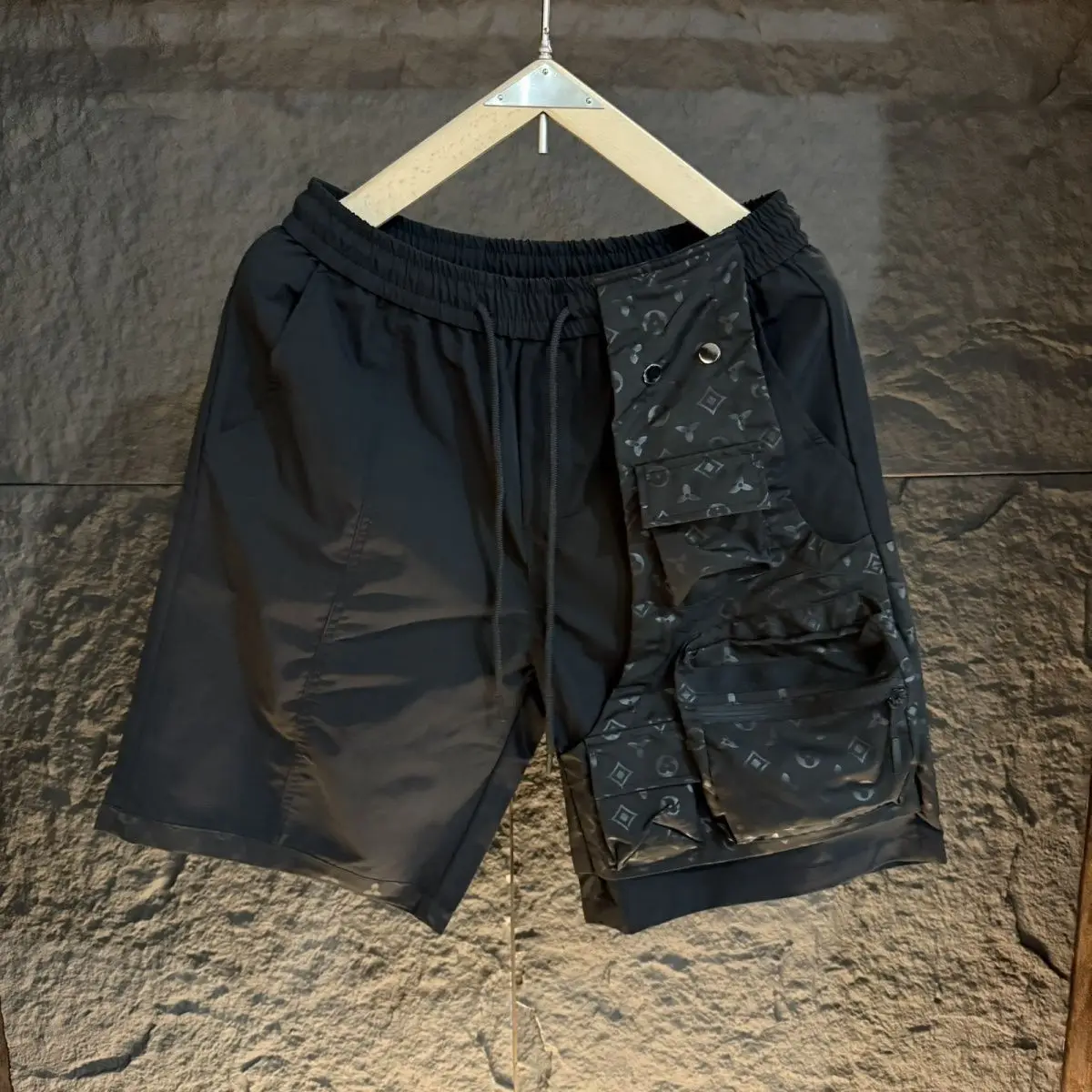 

Men's shorts thin summer new quick-drying breathable pockets tooling versatile five-point pants casual and loose