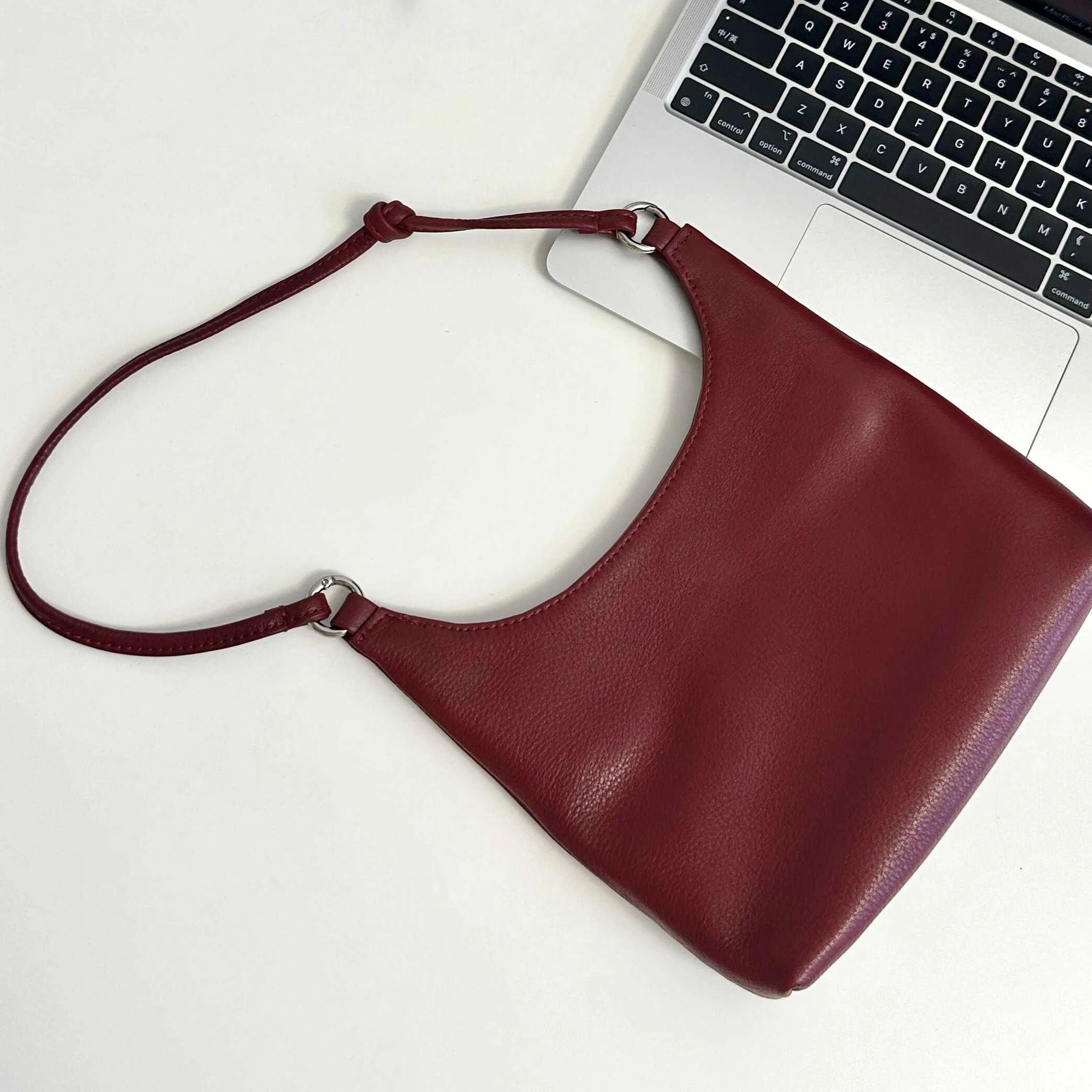 

Сумка подмышки из натуральной кожи, 20220, нишевый дизайн, мягкий верхний слой из воловьей кожи, простая ручная сумка через плечо, винтажная женская сумка на плечо