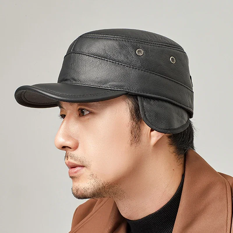 

2025 New Men Spring/Winter Genuine Leather Black/Brown Flat Baseball Caps Male 54-62 cm Customized Size Outdoor Earmuff Golf Hat