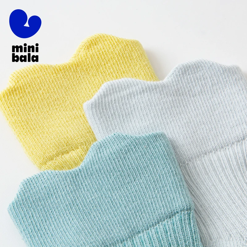 Mini Bala Unisex Kinder Frühlingsversion Baumwolle-elastische und atmungsaktive Socken Babysocken mit niedlichem Design