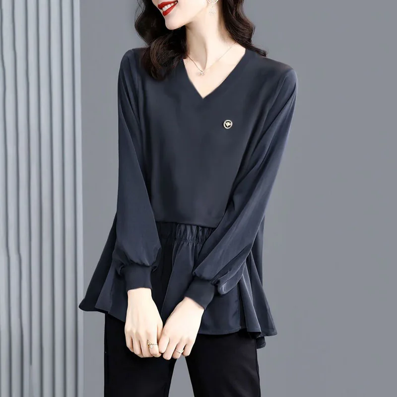 Fashion V-Neck Spliced Shirring Loose Folds Blouse Women Clothing 2022 Autumn New Casual Pullovers Oversized Office Lady Shirt