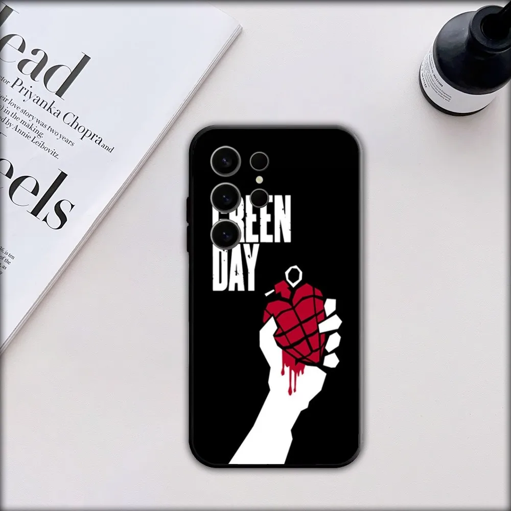 Green Day Rock Band Phone Case For Samsung S21,S22,S23,S24,S30,Ultra,S20,S30,Plus,S21 Fe,Note20 5G black Cover