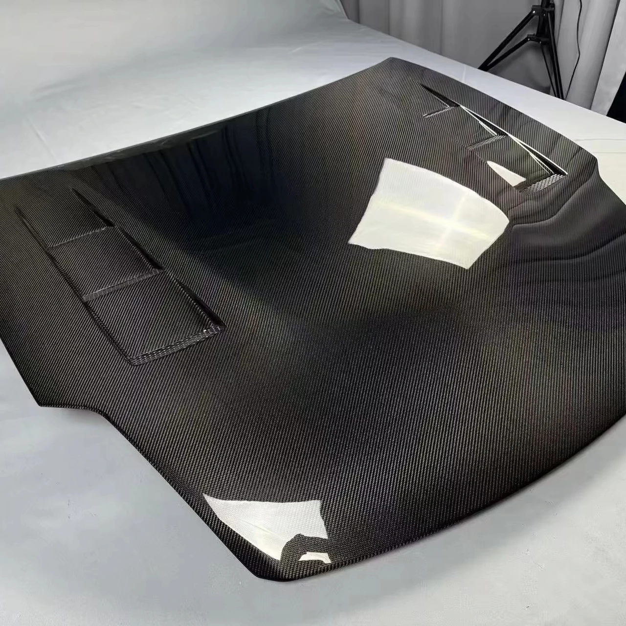 

New BFA Carbon Fiber Hood For 2004-2009 Nissan 350-Z Black Bolt-On