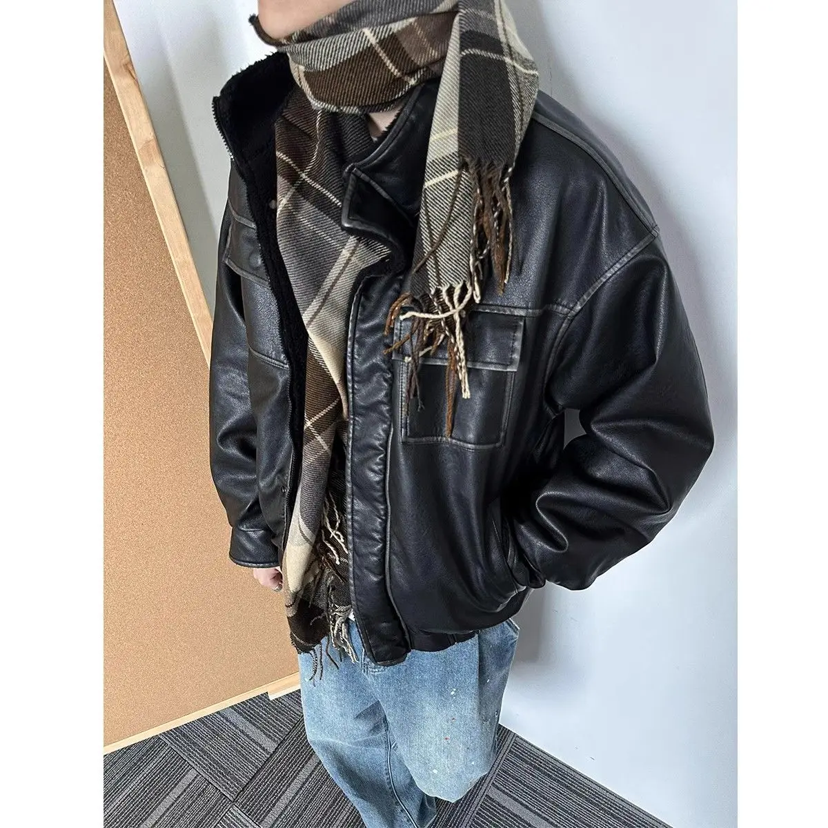 Luxury Vintage Leather Jacket Men's Clothing Autumn Winter Warm Fleece PU Leather Coats Pocket Zips Streetwear Windproof Jacket