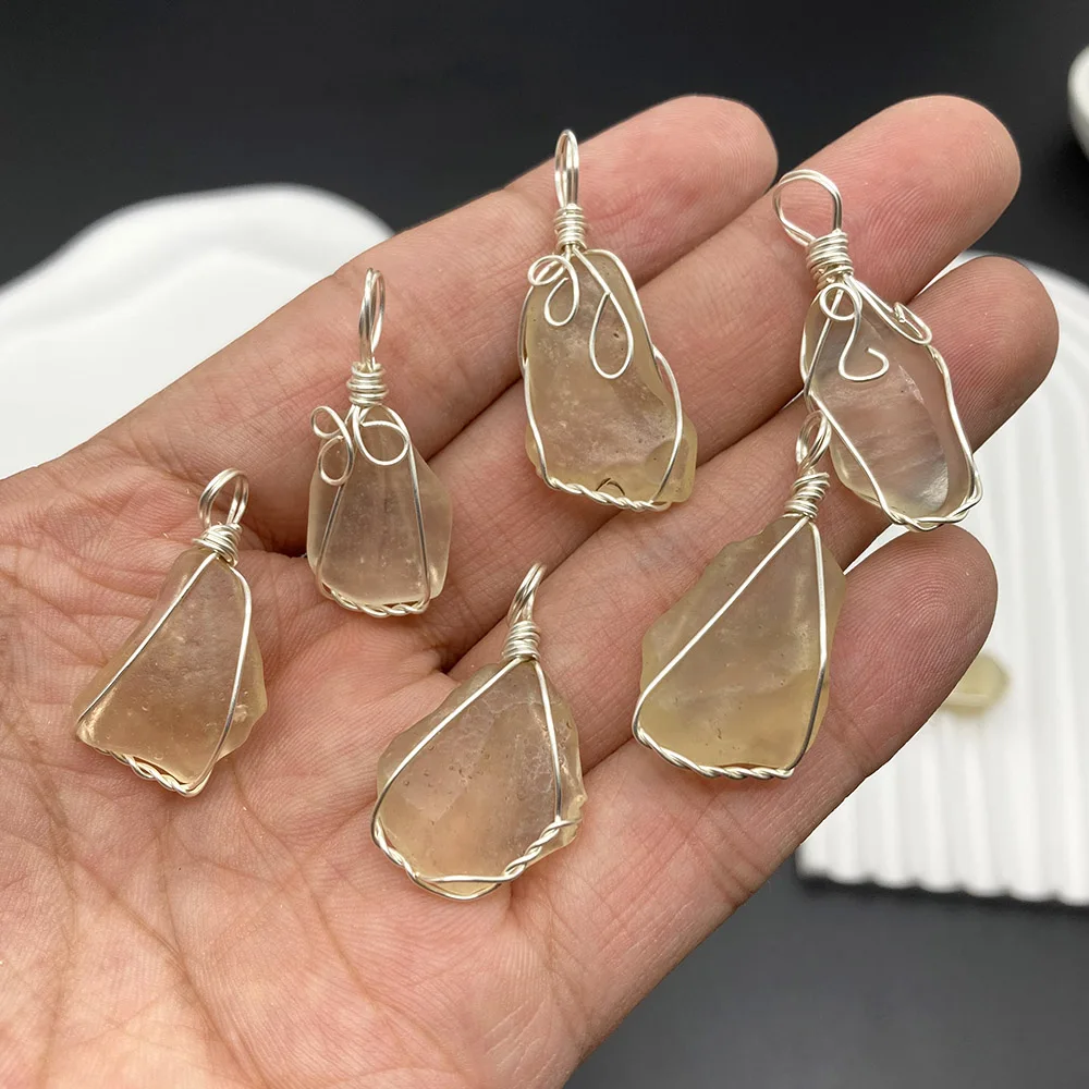 1 Stück natürliches libanes Wüstenglas Gold Tektit Anhänger roher Meteorit Kristall Halskette Energie Edelstein für Schmuck DIY Geschenk Heilung