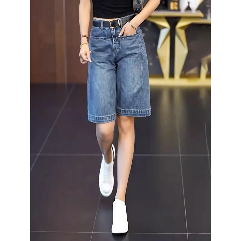 شورت نسائي صيفي رفيع عالي الخصر للتخسيس واسع الساق فضفاض أنيق أبيض بخمس نقاط