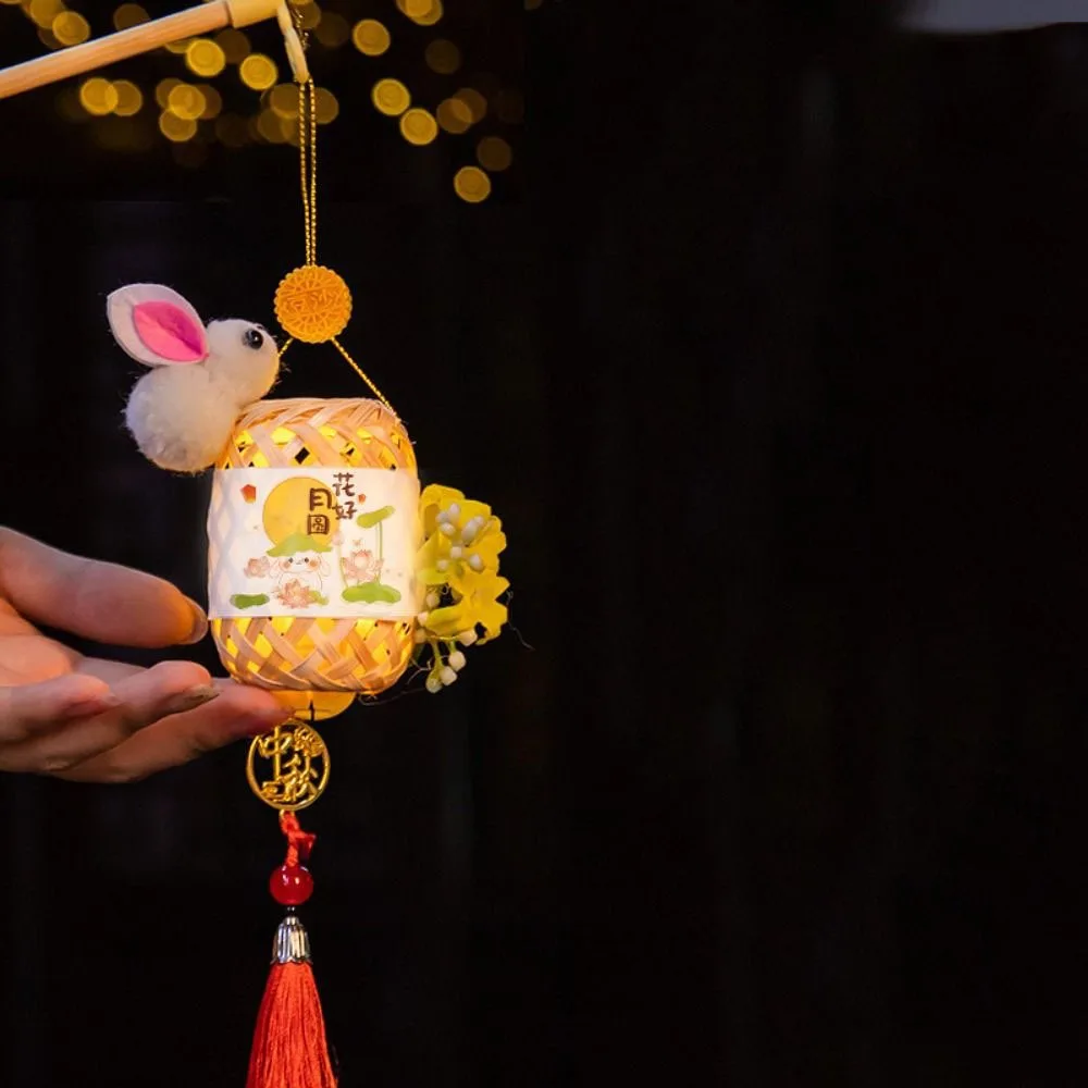 

Weaving Mid-Autumn Lantern LED Light Bamboo Weaving Cage Festival Lantern Handheld Illuminating Bamboo Portable Lantern