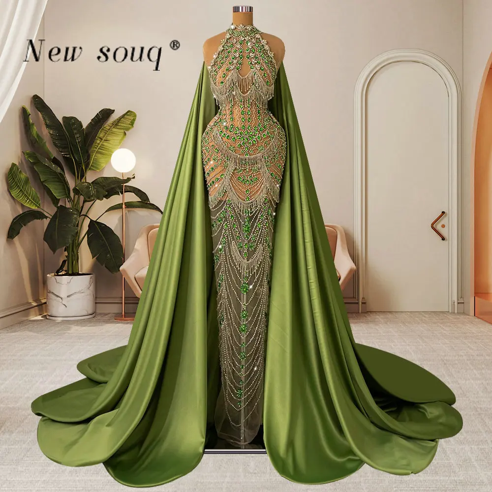 

Dubai Luxurious Green Heavy Crystals Evening Dresses with Satin Cape High Neck Sleeveless Sexy Illusion Formal Events Party Gown