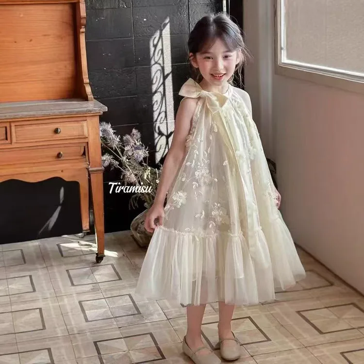 Dress 2025 Spring and Summer Children's Simple High-end Three-dimensional Petal Neck Mesh Dress Vacation Style 6