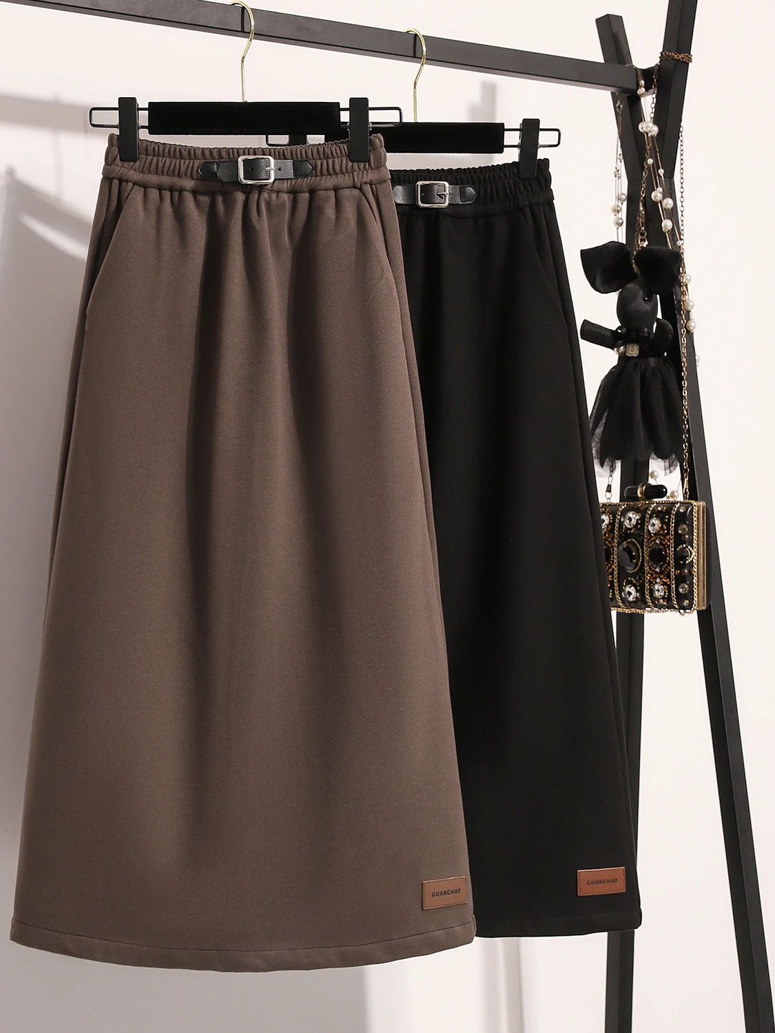 

Осенняя новинка больших размеров, свободная длинная шерстяная юбка трапециевидной формы, скрывает живот, подчеркивающий базовый слой для женщин больших размеров