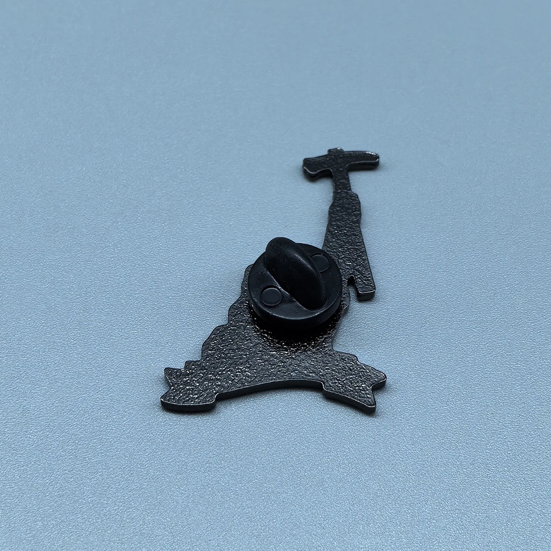 Freedom And Autonomy Cartoon Enamel Brooch Pin Breaking the Secularity Collar Lapel Pins Badges Brooches Fashion Accessories