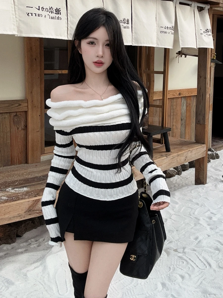 Korean Style Sweet Color Block Striped Pure Desire One Shoulder Design Slimming Long Sleeve Knitted Sweater Trendy Casual Wear