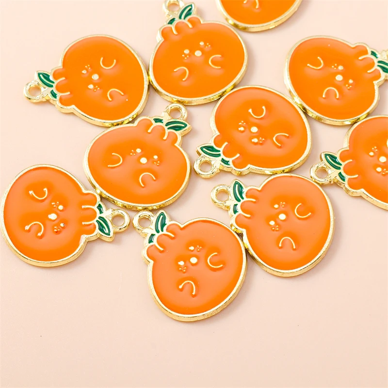 20 Stück 18x21mm Niedliche Frucht-Anhänger aus Emaille in Orange für Schmuckherstellung, Halsketten, Ohrringe, Armbänder, DIY-Bastelzubehör – Detail 5