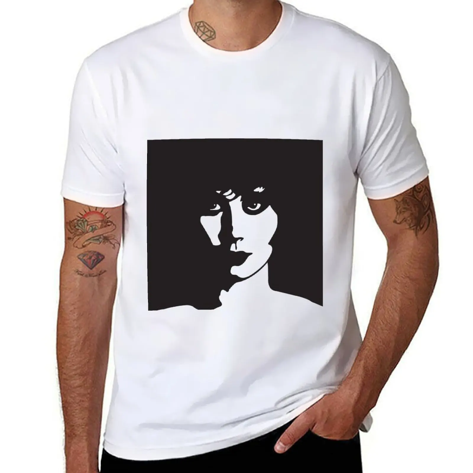 

Karen O - Silhouette T-Shirt t shirt personalised t shirt for man T-Shirt