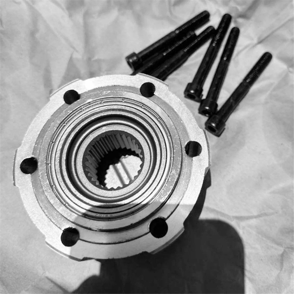 

For Nissan 4x4 D21 D22 Pickup Wheel Locking Hub Padlocks 28 Splines_A96E