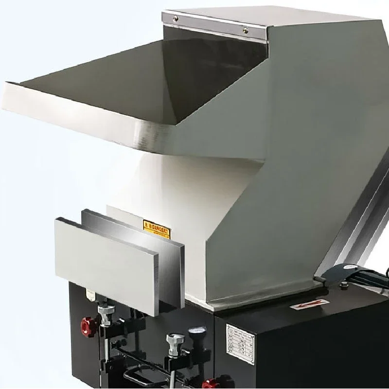 

Powerful Plastic Grinder Plastic Shredder Granulators Bottle Crusher Recycling Machines Plastic Crushing Machines 50-100KG/H