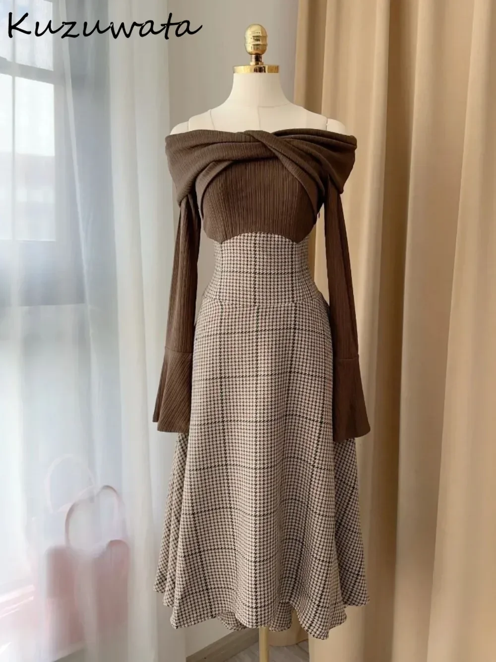 

Kuzuwata Temperament Vintage Harajuku High Waist Slim Robe Plaid Flare Office Lady Dress Japan Tie Luxury Small Fragrance Mujer