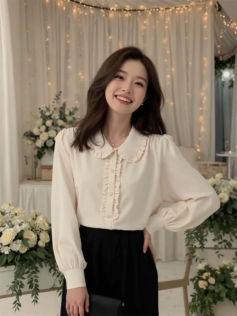 

Sweet Shirts Women Lightweight Summer Short Sleeve Blouse with Ruffle Details Peter Pan Collar and Lace Trim for Daily Style