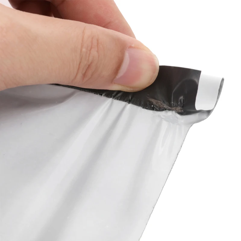 Bolsas de mensajería blancas con autosellado, sobres adhesivos de plástico para almacenamiento, sobres de polietileno para correo Postal, 100 piezas