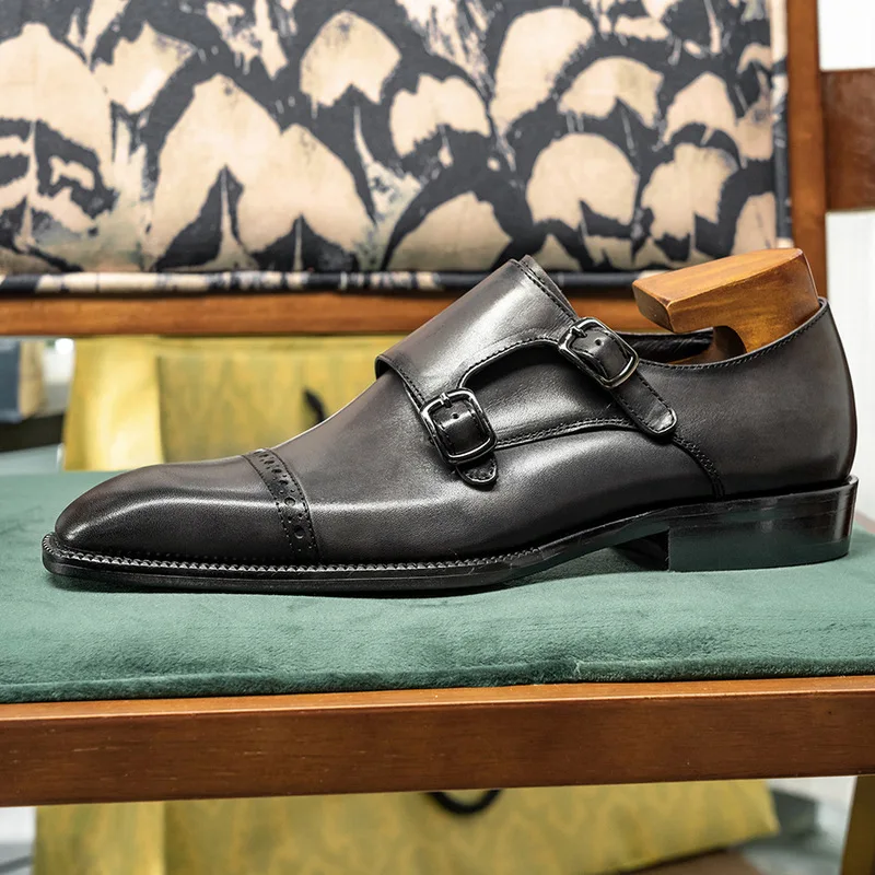 British men's shoes with small square toe, high-quality cowhide shoes for men Gray three-joint carved Monk shoes