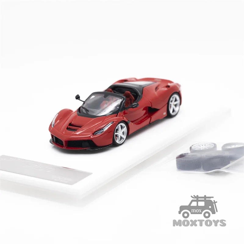 

Street Buster 1:64 LaFerrar (F150) Red Aperta Limited999 Diecast Model Car