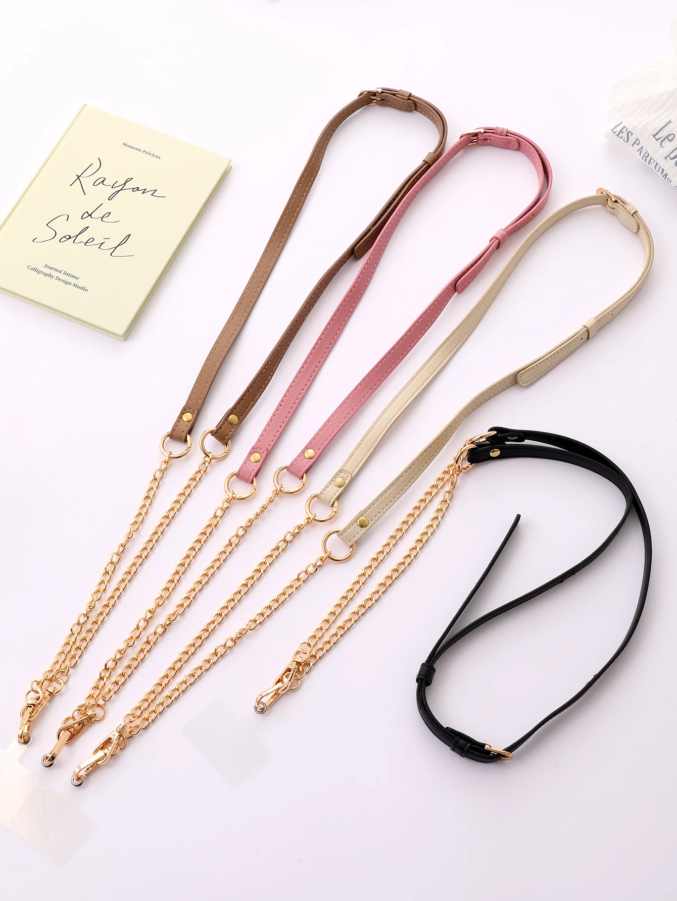 

Multi Color Fashionable New Adjustable Leather Versatile Metal Chain Can Carry Mobile Phone Hanging Chain With Card