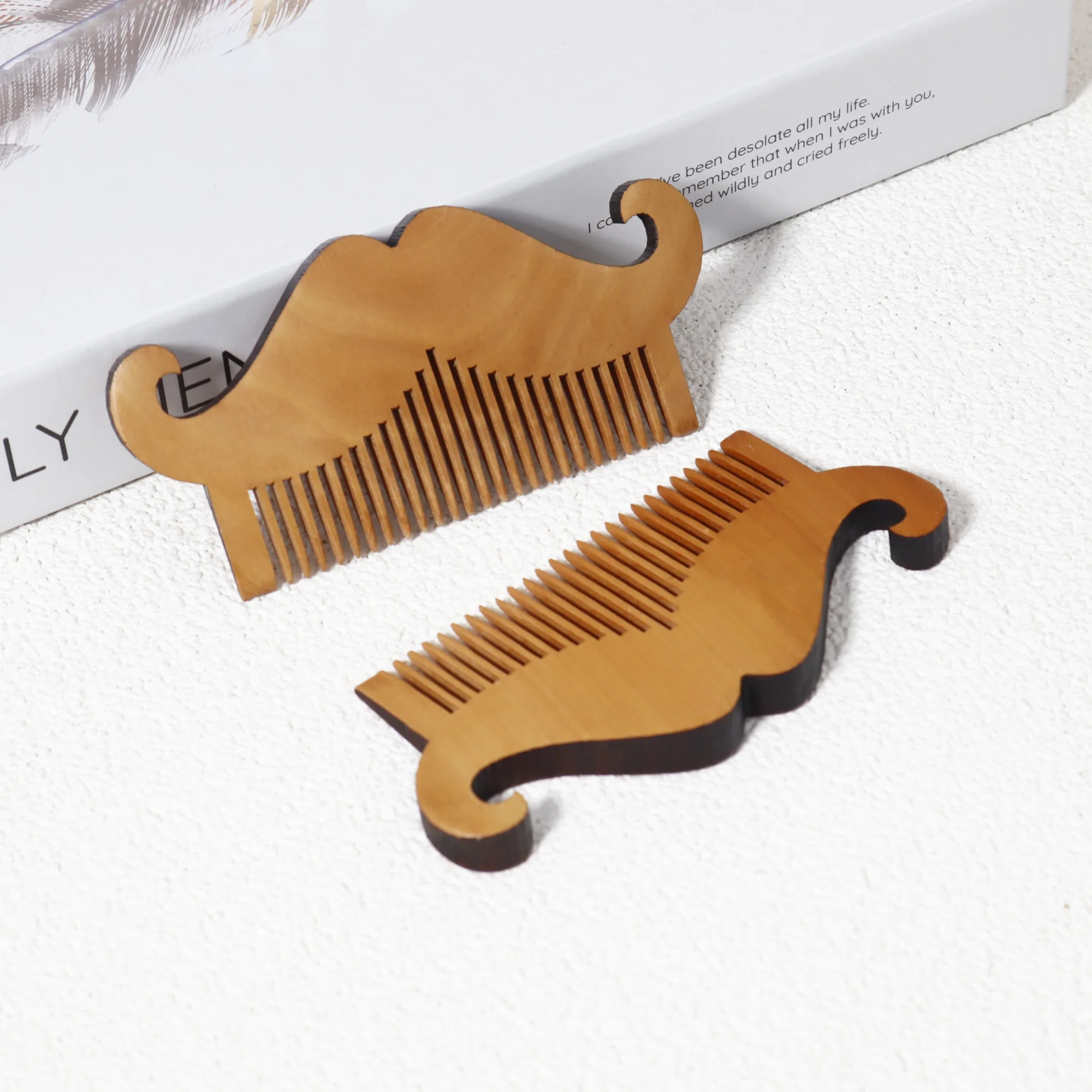 

Men's natural wooden beard comb-anti-static, ightweight beard grooming tool,suitable for beard care,Special for real hair wigs