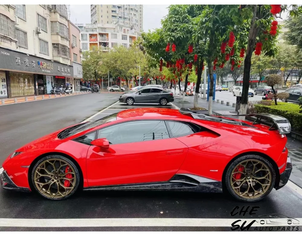 Suitable for Lamborghini Huracan LP610 Upgrade M-style Forged Carbon Fiber Body Kit, Car Upgrade Lightweight Small Surround Kit