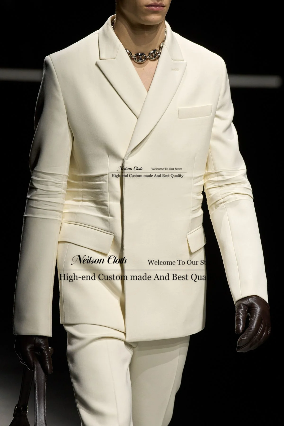 

Fashion Beige Male Prom Blazers 2 Pcs Sets Slim Fit Groom Wedding Tuxedos Business Peaked Lapel Customized Terno Masculino