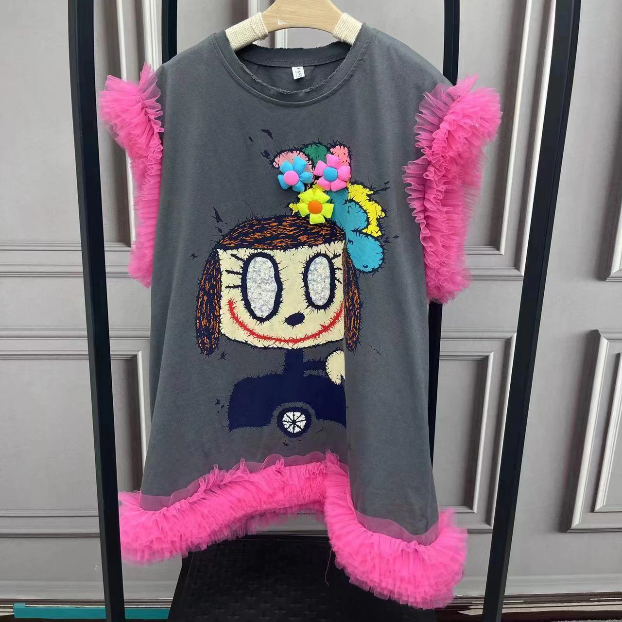 Women Summer Graffiti Cartoon Printed Diamonds Beaded T-shirts Loose Medium Length Mesh Spliced Ruffles 3D Flowers Tees Tops