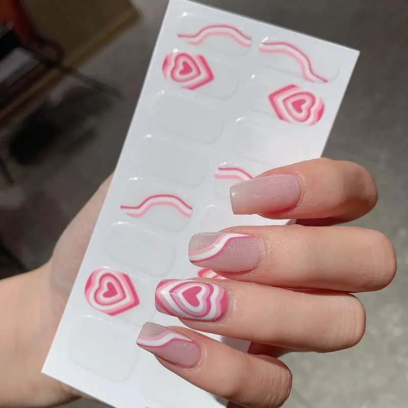 16 pezzi di adesivi per nail art con copertura completa Red Love Adesivi per unghie rosso vino Autoadesivi a lunga durata Creazione di nail art fai da te