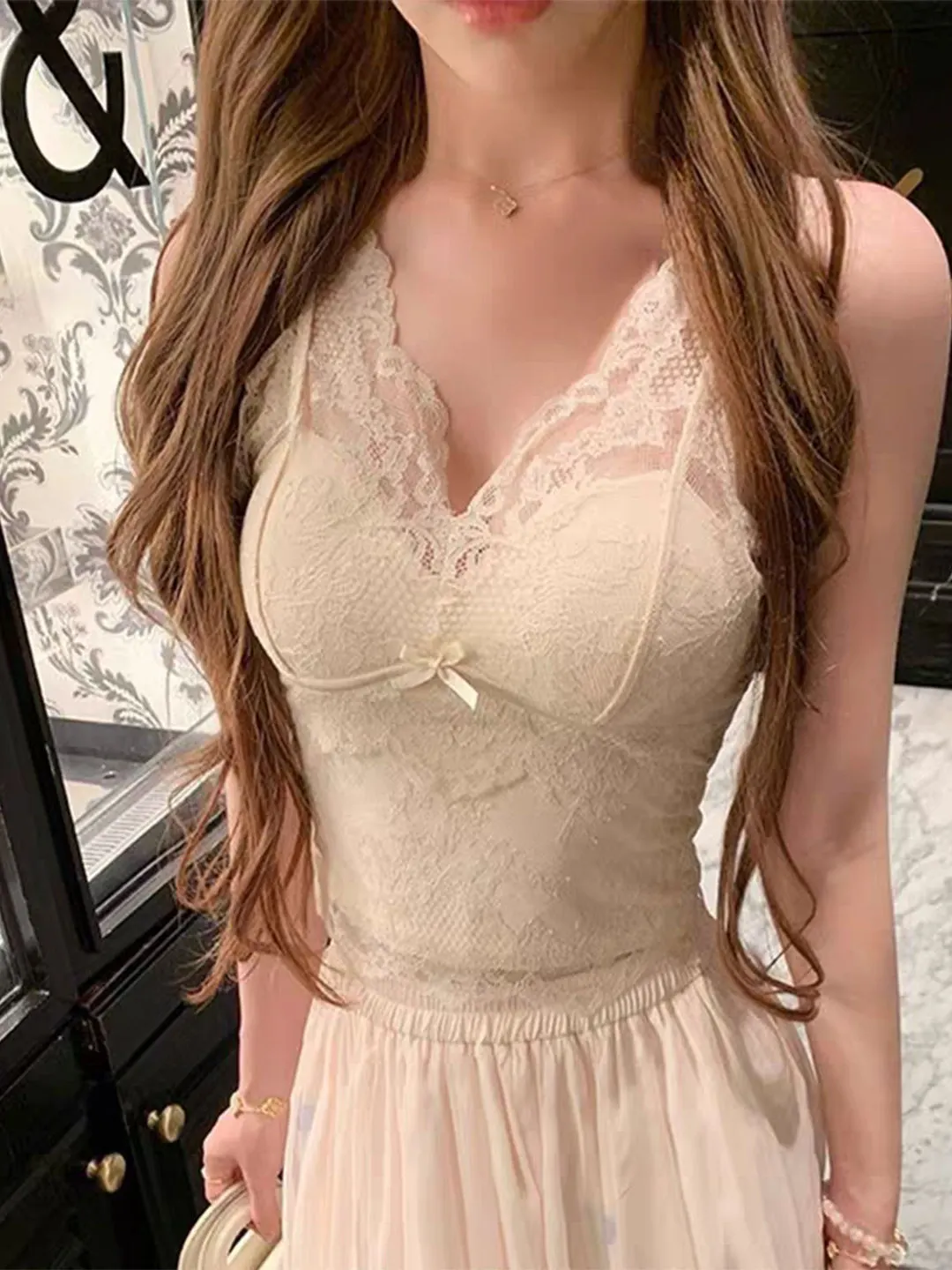 

Элегантный женский бюстгальтер-топ с кружевными бретелями, теплый зимний, без рукавов, со встроенными чашечками, V-образный вырез, без спинки, нижнее белье
