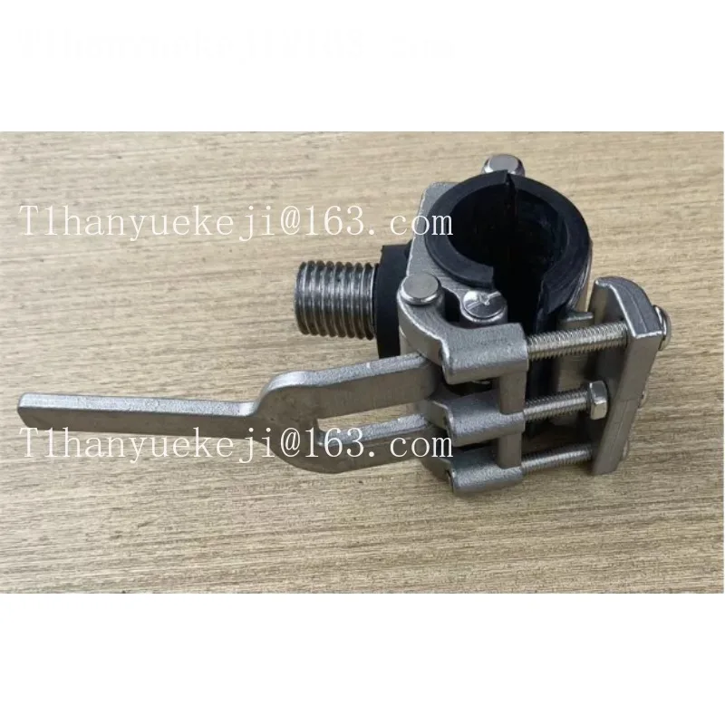 Sports wheelchair connector, disabled front end, electric front wheel drive towing device, sports wheelchair towing pendant