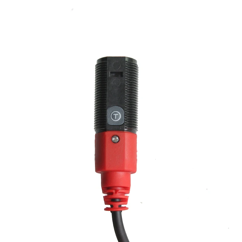 التبديل الكهروضوئي FT318B.3/2N 50122557 انعكاس منتشر الاستشعار الكهروضوئي NPN الناتج جديد الأصلي