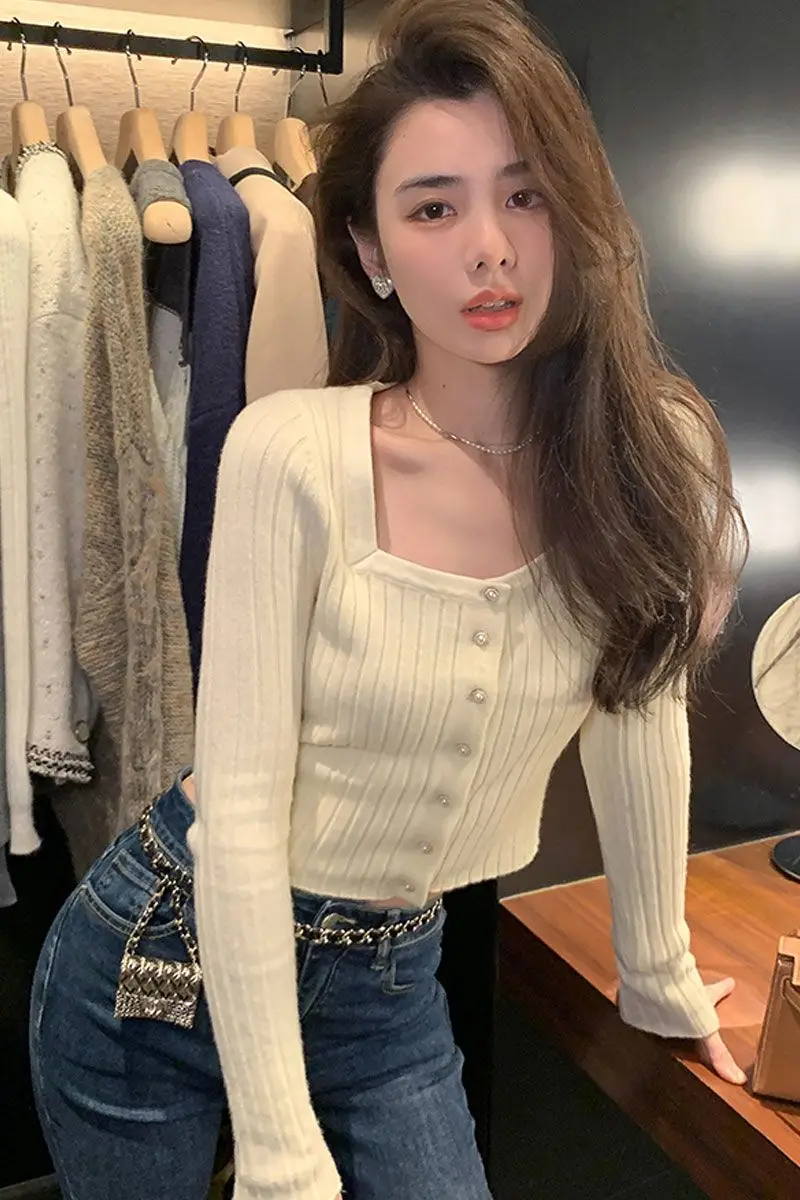 

Sweaters Jumpers Pullovers Woman Turtleneck Dark Draped Cowl Restaurant Dinner Date Night Romance Elegant Feminine Fall Stretchy