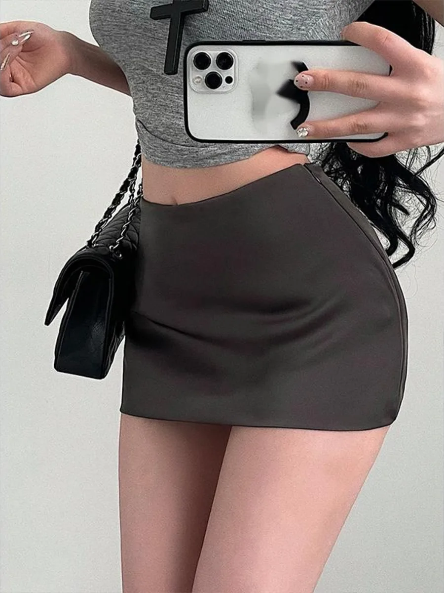 Sister Pure Desire Sexy Low Waistband Safety Pants Anti Satin Bread Hip Half Length Skirt Short Skorts 2025 new 4N63