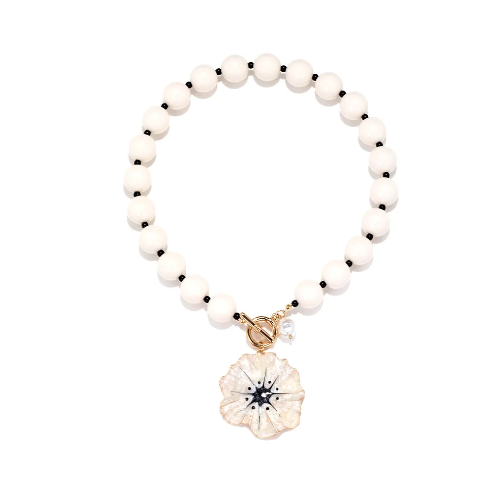 Fashion design sense handmade string candy beads oil flower pendant necklace bohemian hand splicing collarbone chain