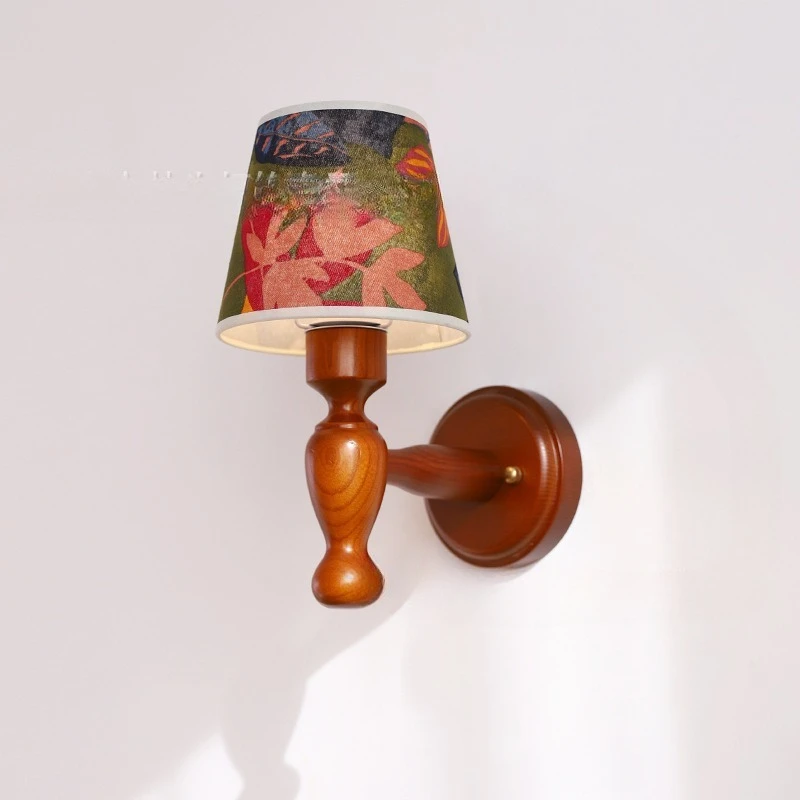 French medieval simple retro bedroom bedside lamp, living room sofa lighting study lamp