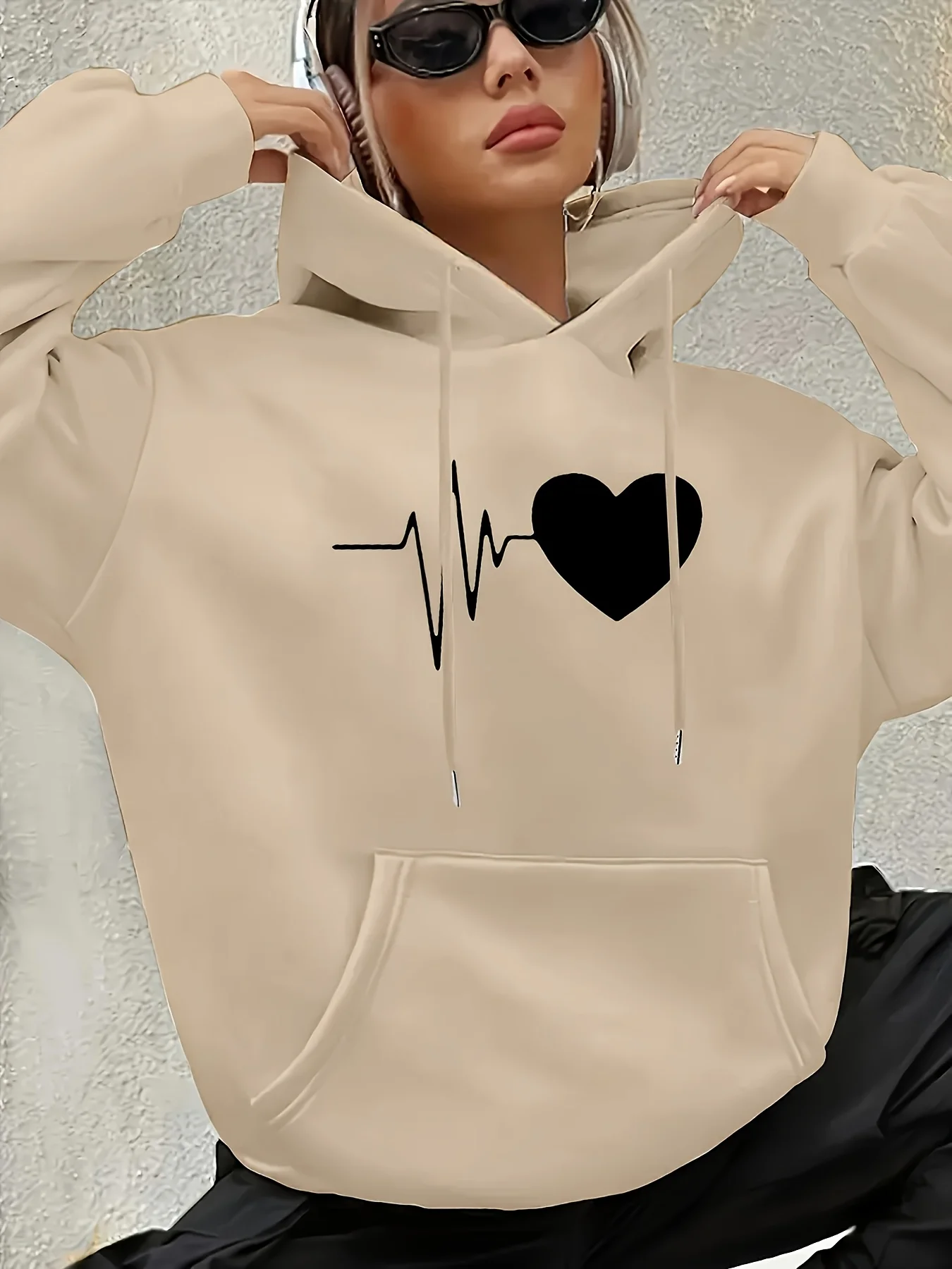 Women's Heart-pattern Printed Trendy Fashion Casual Sweatshirt Fashion Casual HipHop Sweatshirt Harajuku Unisex