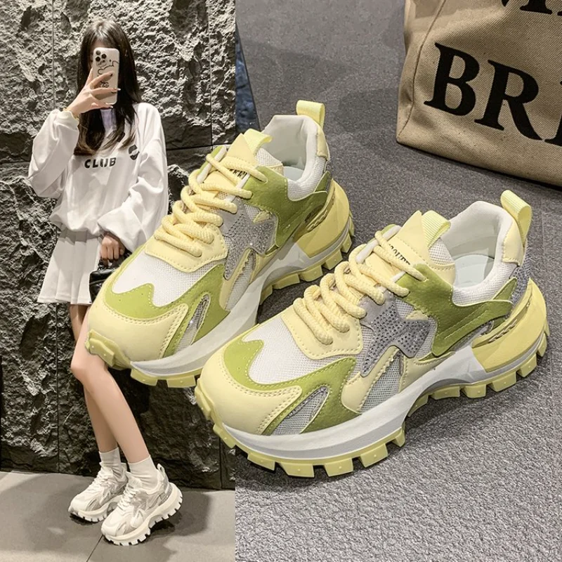 

Женская повседневная обувь на платформе с дышащей сеткой, новинка 2024, летние массивные кроссовки на танкетке 8,5 см, женская обувь для отдыха на полом каблуке