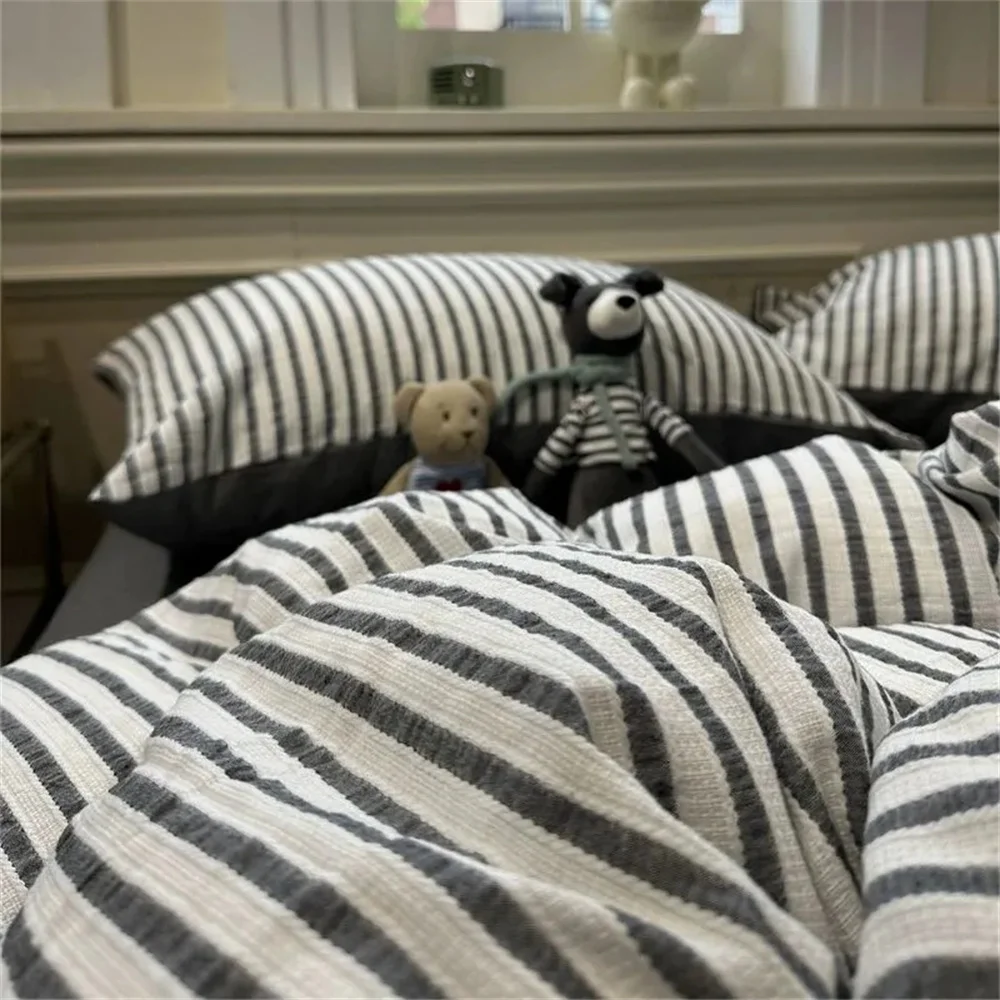 Ins Nordic Bettbezug-Set, Steppdecken-Set, minimalistischer Stil, grauer Streifen, Bett-Set bestehend aus vier Teilen, Luxus-Bettwäsche-Set für Zuhause, Bettwäsche – Detail 14