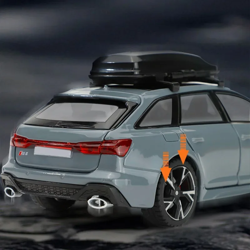 Model samochodu ze stopu 1:32 RS6, miękkie oświetlenie, symulowane efekty dźwiękowe, odporność na uderzenia i upadki, ozdoba na biurko