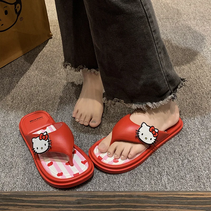 HelloKitty japonki śliczne Kuromi Cinnamoroll buty na plażę letnia kobieta kapcie z motywem kreskówkowym sandały na świeżym powietrzu kapcie kryty